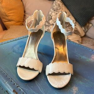 ‼️ Worthington | Cut-out White Sandals | Ankle Cuff / Zip-up | Size 7